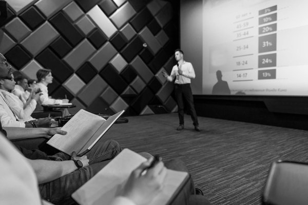 Engage in interactive online english courses for every age group